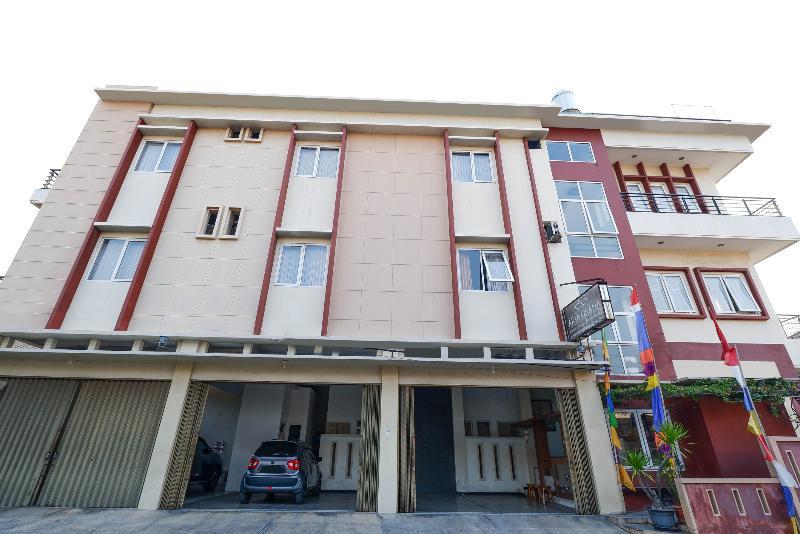 Arya Graha Semarang Exterior foto