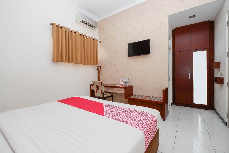 Arya Graha Semarang Exterior foto