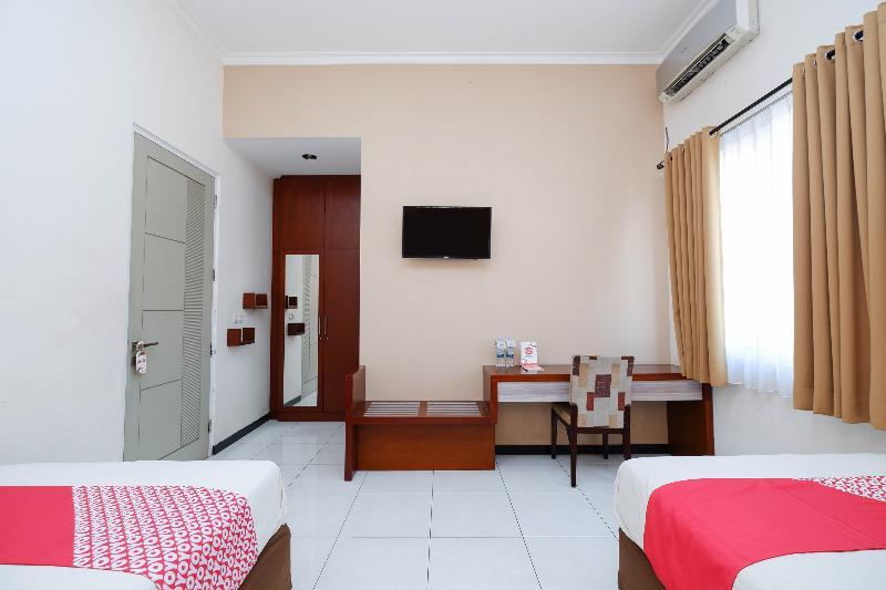 Arya Graha Semarang Exterior foto