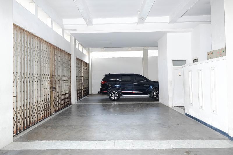 Arya Graha Semarang Exterior foto