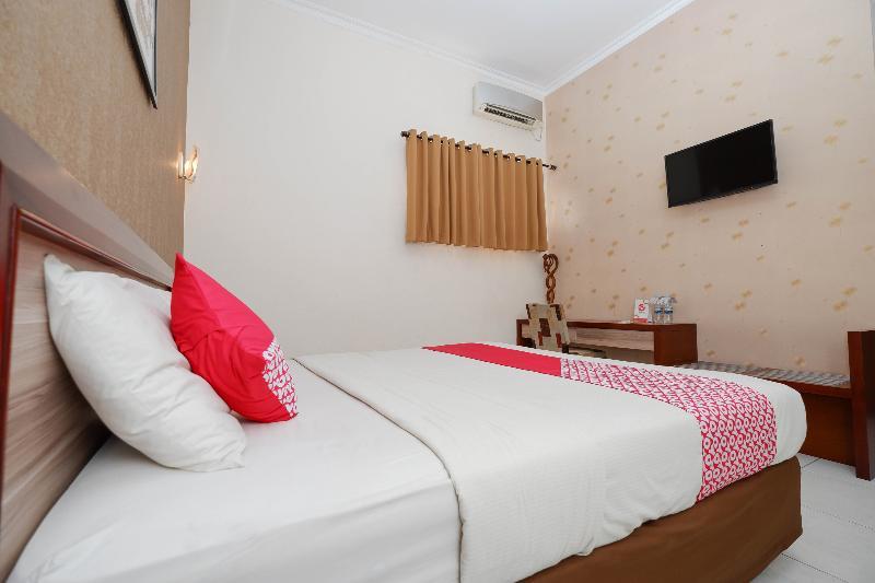 Arya Graha Semarang Exterior foto